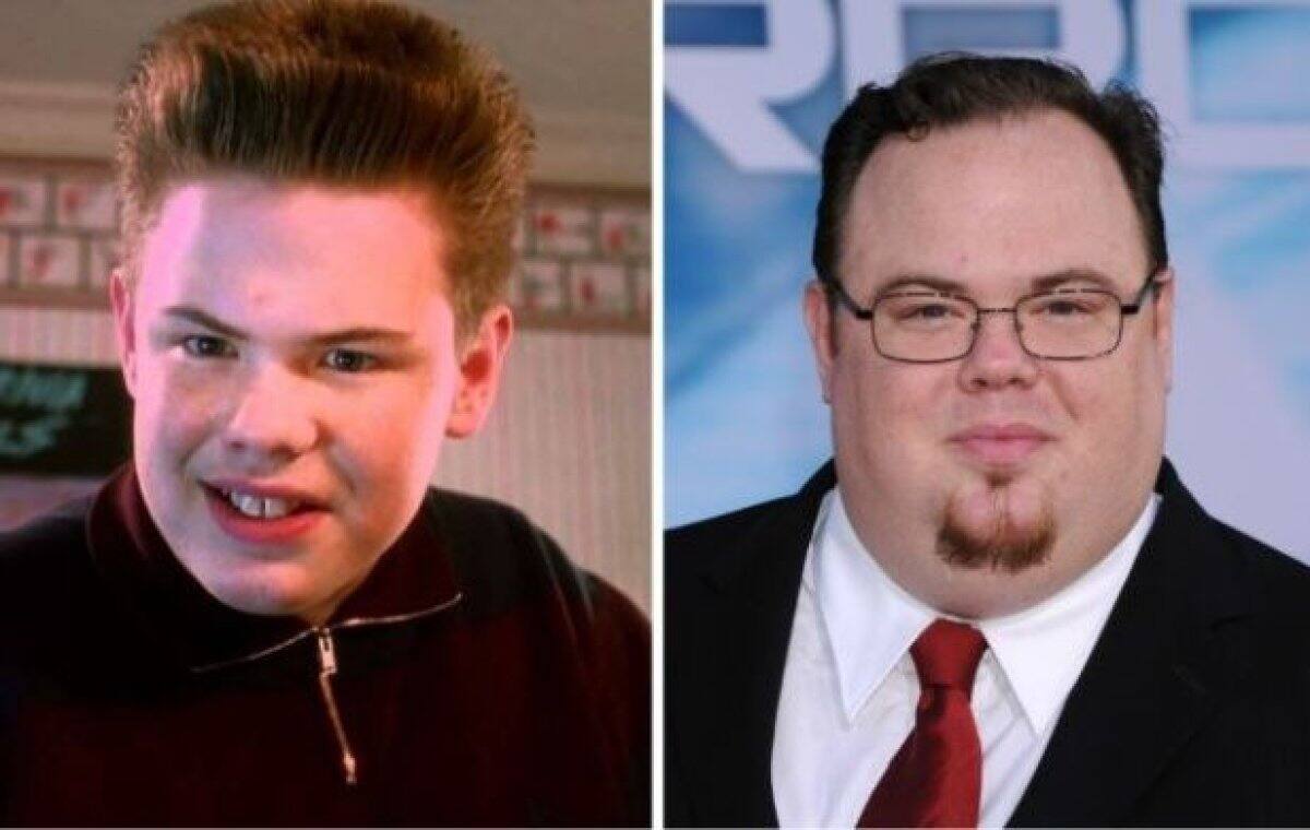 Devin Ratray - Era el hermano insoportable del protagonista de la peli.