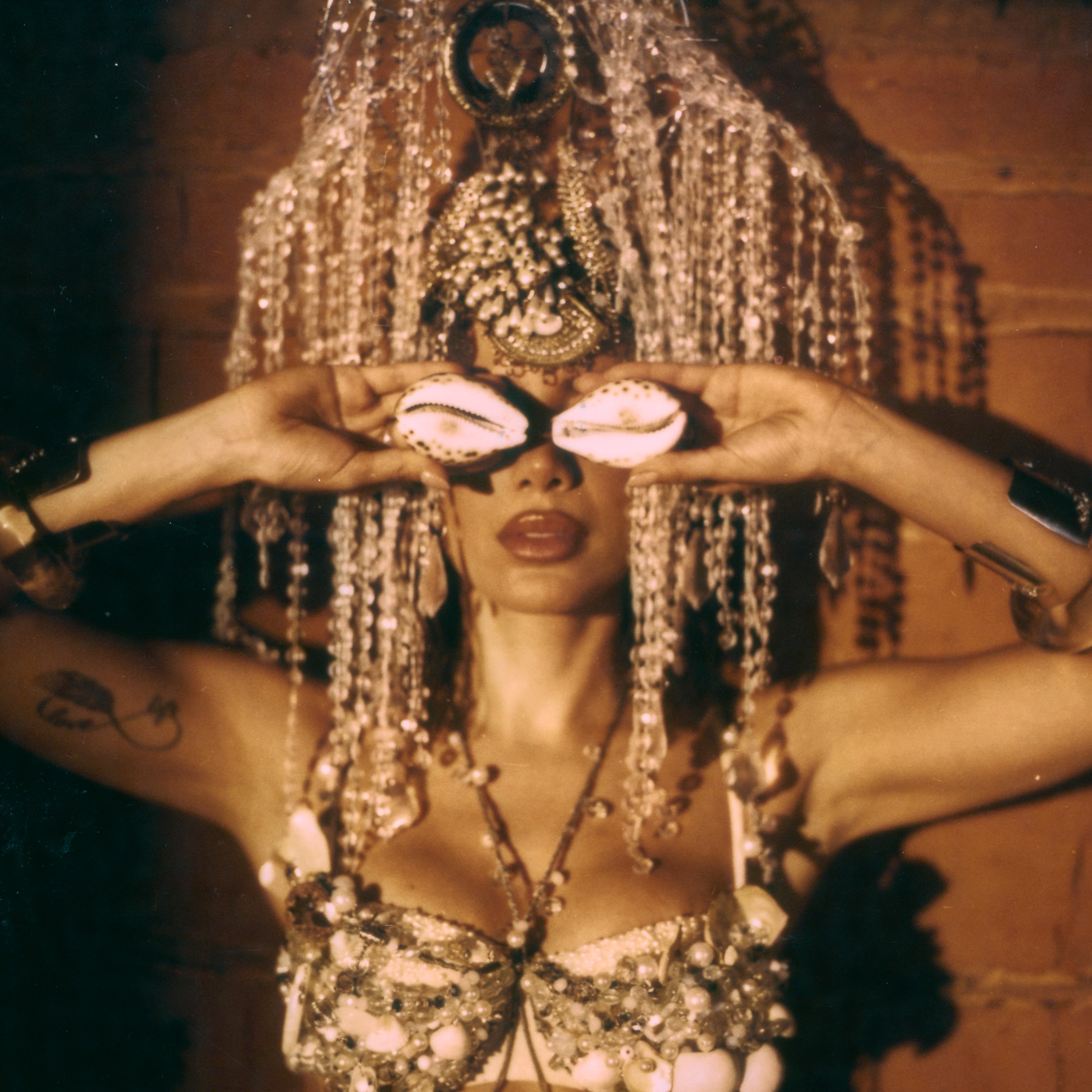 Imagen del videoclip 'Renascimento' de Anitta.