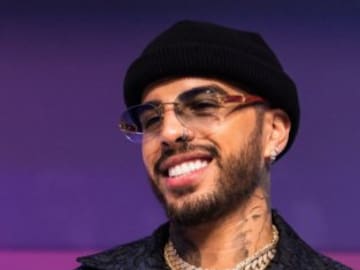 Jhay Cortez lanza una tiradera a Rauw Alejandro y Rosalía en el remix de ‘Si Pepe’