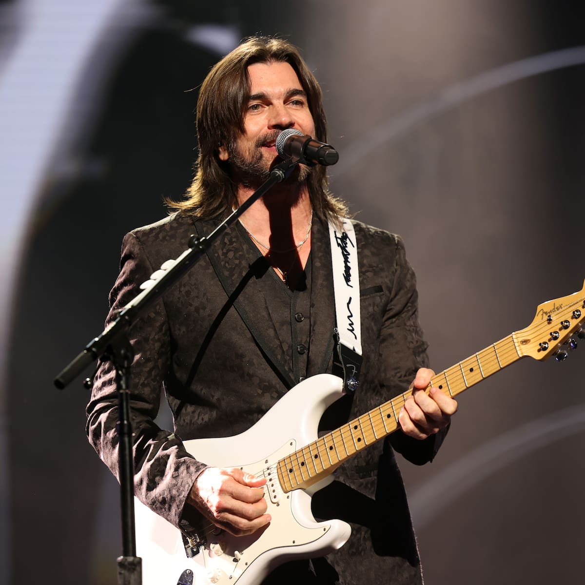Juanes estrena 'Hagamos que', nuevo adelanto de su inminente nuevo disco