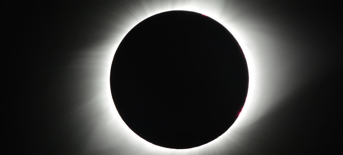 Eclipse solar total.