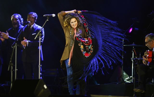 Estrella Morente en su actuación “Rompiendo el Silencio” en Sevilla, octubre 2017. / Foto: CRISTINA QUICLER/AFP/Getty Images