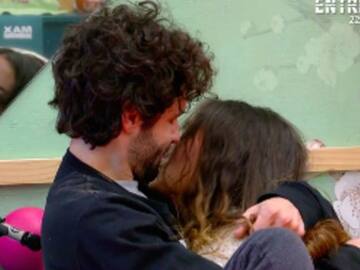 Nuevo debate en ‘Secret Story’: ¿Ha habido cobra de Carmen a Rafa o no?