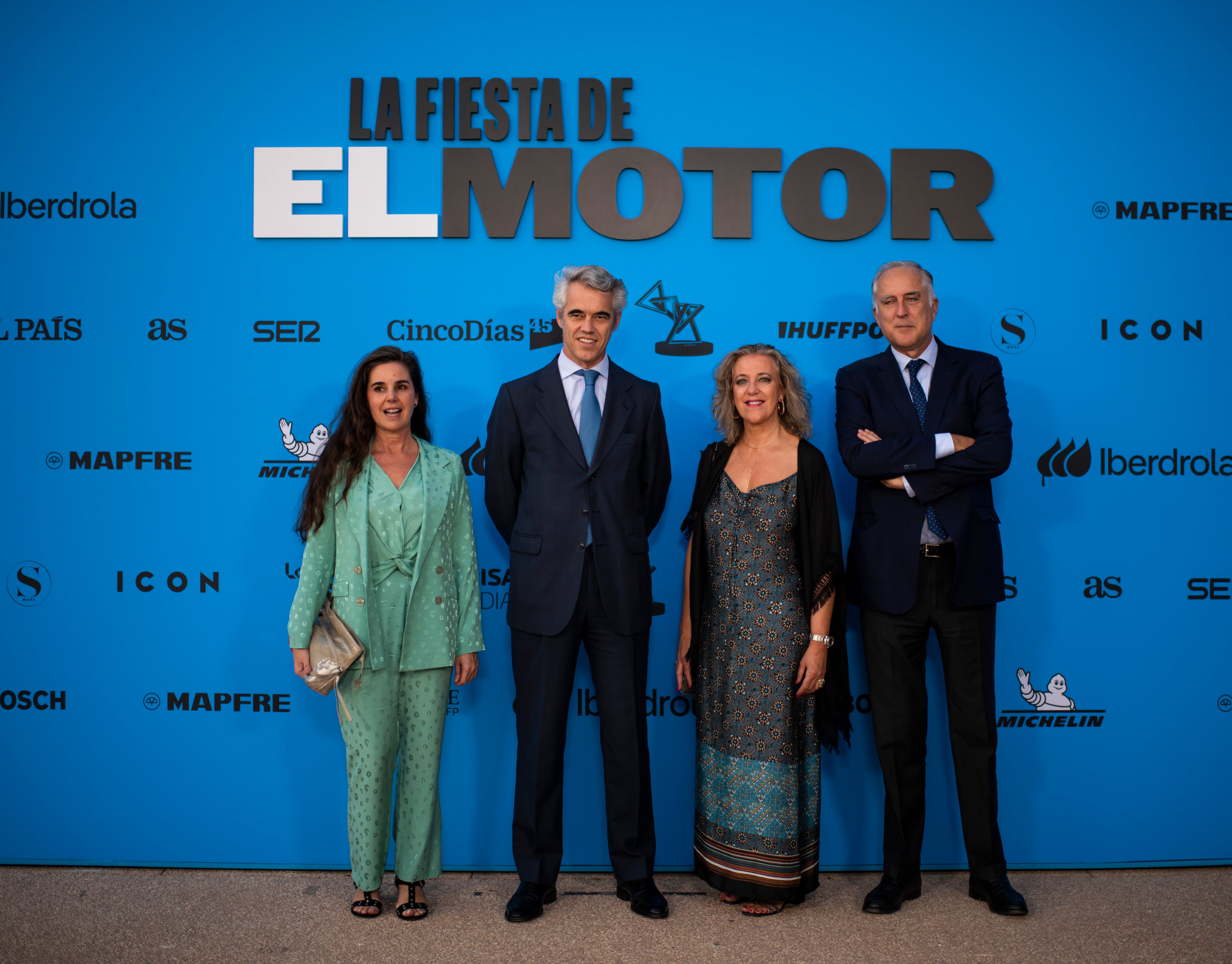 I-D: Elena gris, Directora de Marketing de Hyundai Motor España; Ignacio Soto, Director General de la SER; Margarita Rodríguez, Advertising Senior Manager de Hyundai Motor España; y Juanjo Martínez Director de Comunicación de Hyundai Motor España.