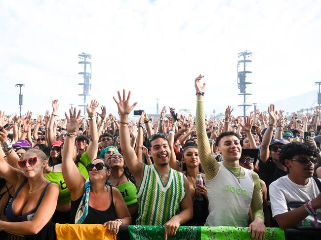 Este fin de semana hemos podido disfrutar del primer fin de semana del Festival de Música y Artes de Coachella Valley. Uno de los más grandes del mundo con presencia de muchas celebs. El fin de semana que viene, más.