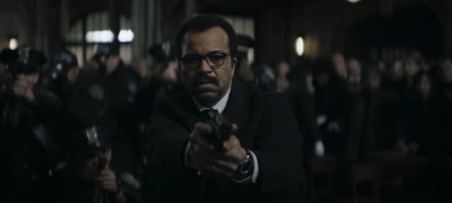 Jeffrey Wright caracterizado como Jim Gordon en una escena del tráiler de &#039;The Batman&#039;