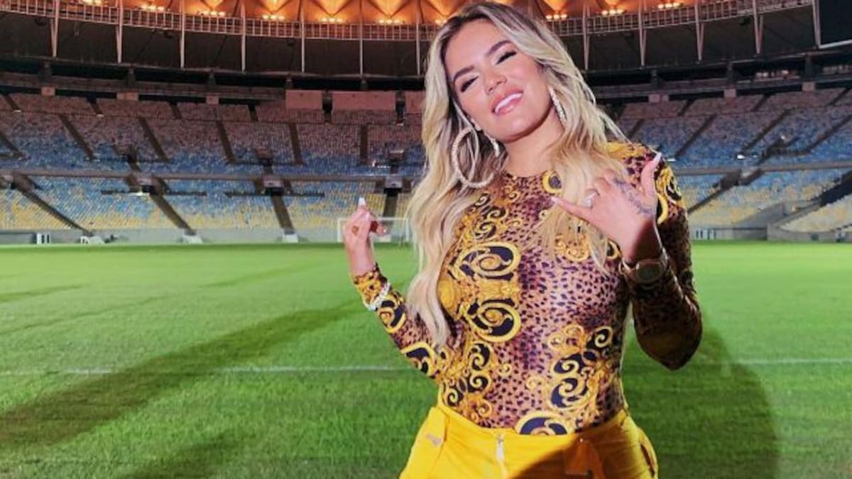 Karol G cantará el tema de la Copa América 2019