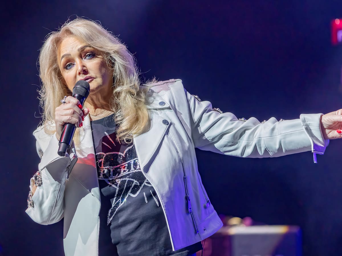 Bonnie Tyler, en coma inducido en Portugal tras una intervención intestinal