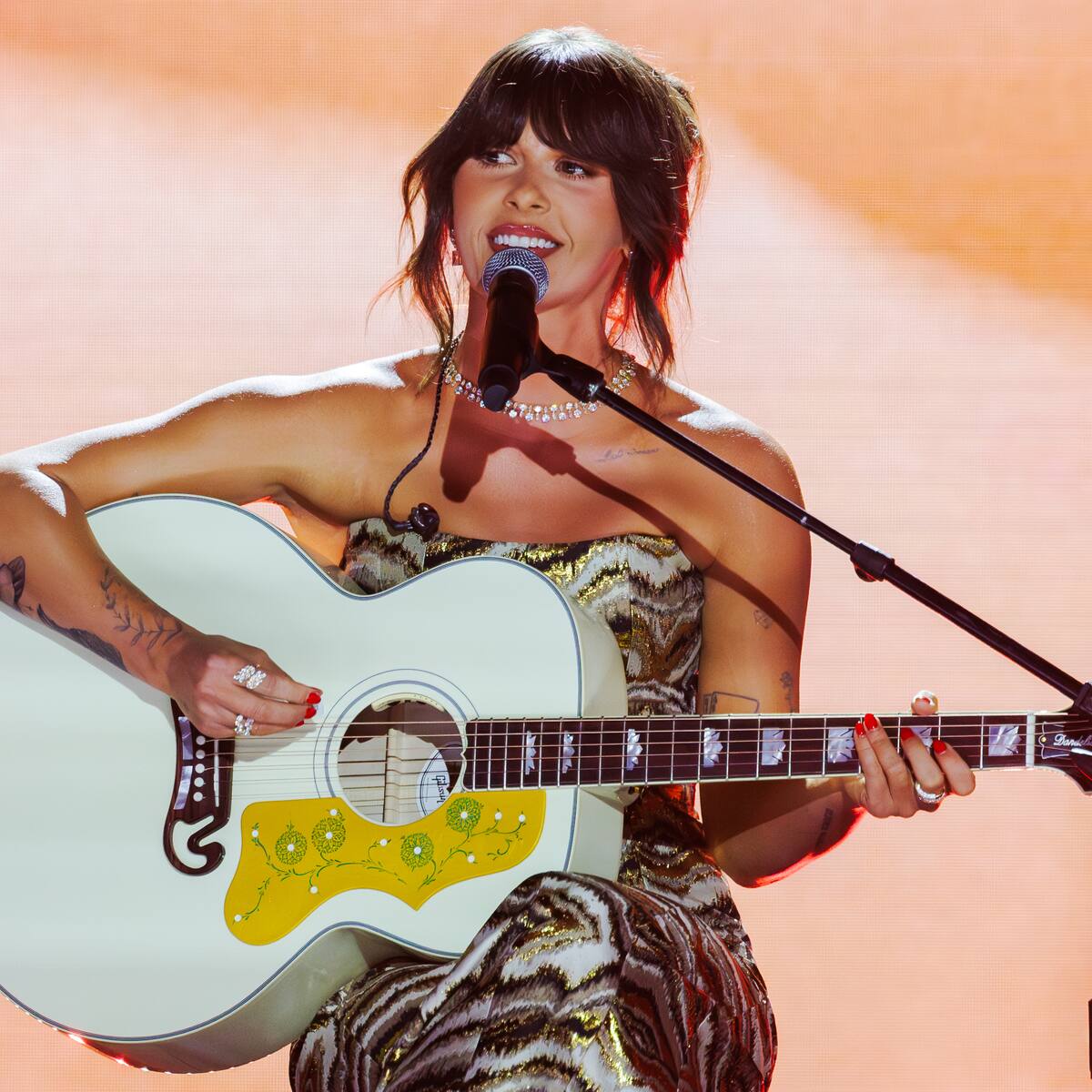 Ella Langley destrona a Mariah Carey: 'Choosin’ Texas' hace historia en Billboard