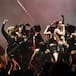 CENSURAN LA ACTUACIÓN DE MÅNESKIN EN LOS MTV VMAS PORQUE A SU BAJISTA SE LE VIO UN PEZÓN