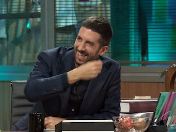 La pulla de David Broncano a Jordi Mollà en 'La Revuelta' tras su entrevista más 'creepy'