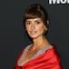 "¿Qué voy a hacer?": la llamada de Bono a Penélope Cruz antes de dedicarle una canción de U2 a Rosalía