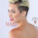 Miley Cyrus tiene una idea para un supergrupo (y a su padre le va a encantar)