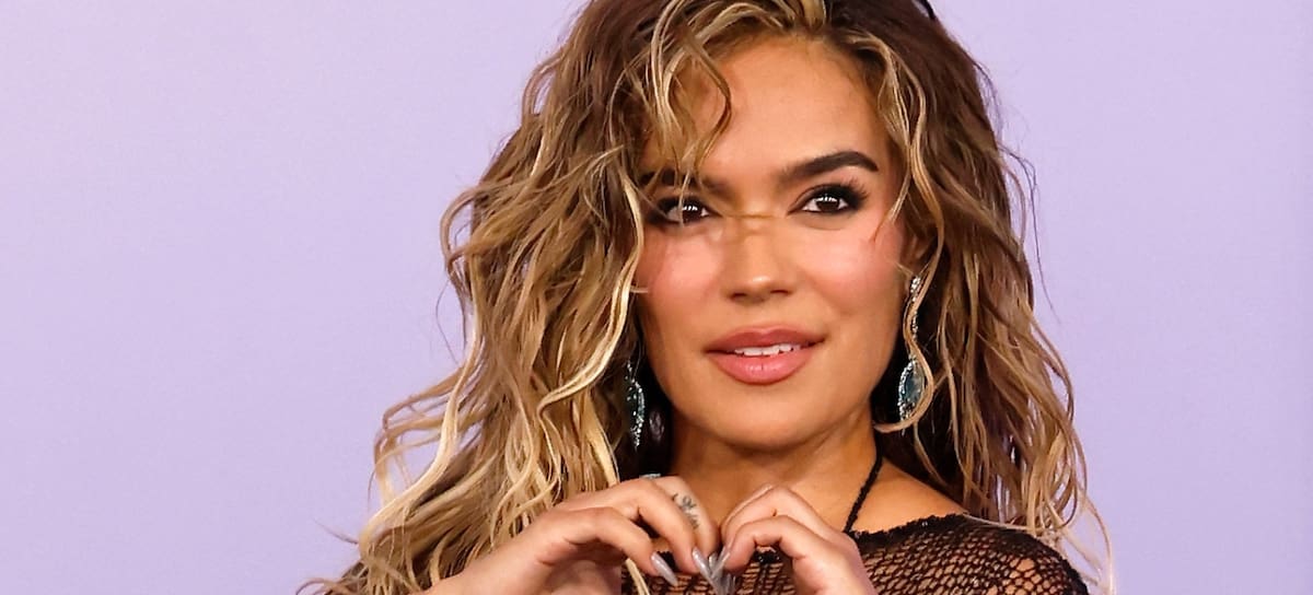 Karol G, candidata a la lista con 'Bby WOW', junto a Judeline y rusowsky.