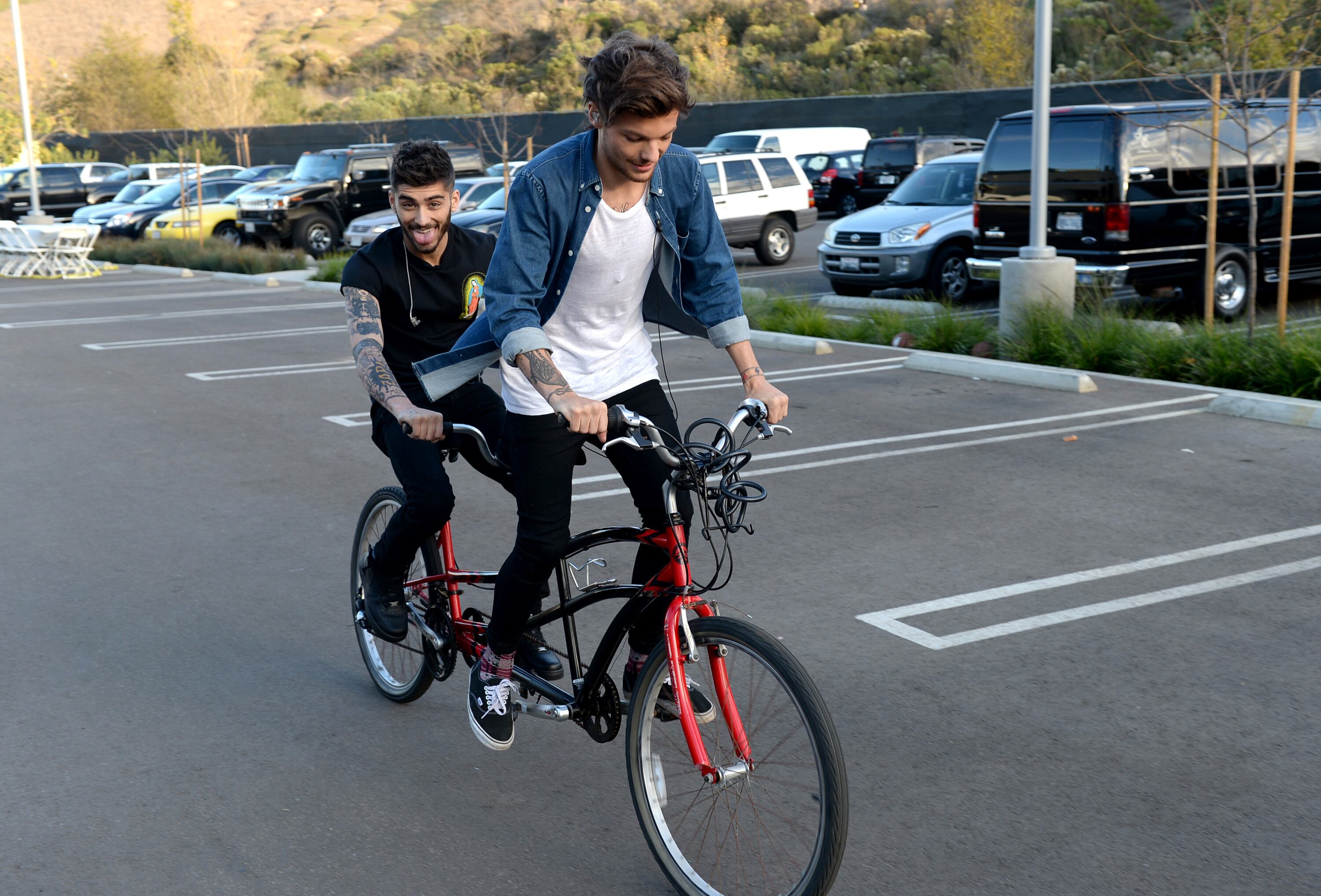 Zayn Malik y Louis Tomlinson durante la celebración del &#039;1D Day&#039; de One Direction organizado por Youtube en 2013.