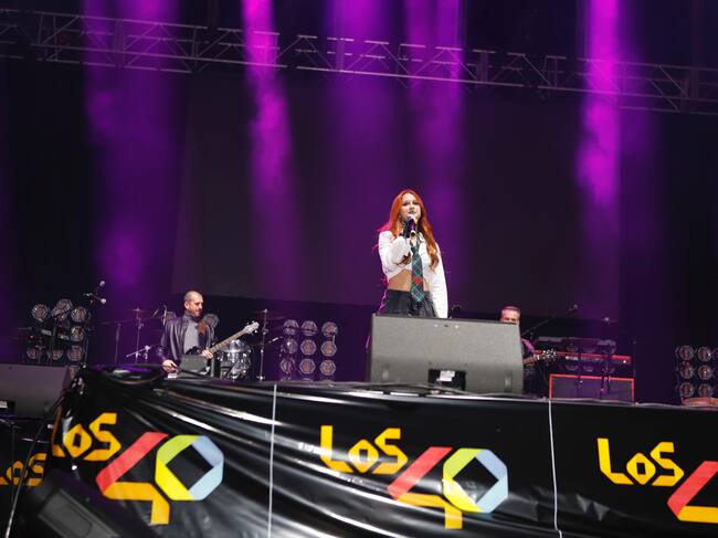 La encargada de ponerle los primeros acordes a la noche fue Ruslana quien cantó 'Lokademás' y 'Las chicas mlas desafían'