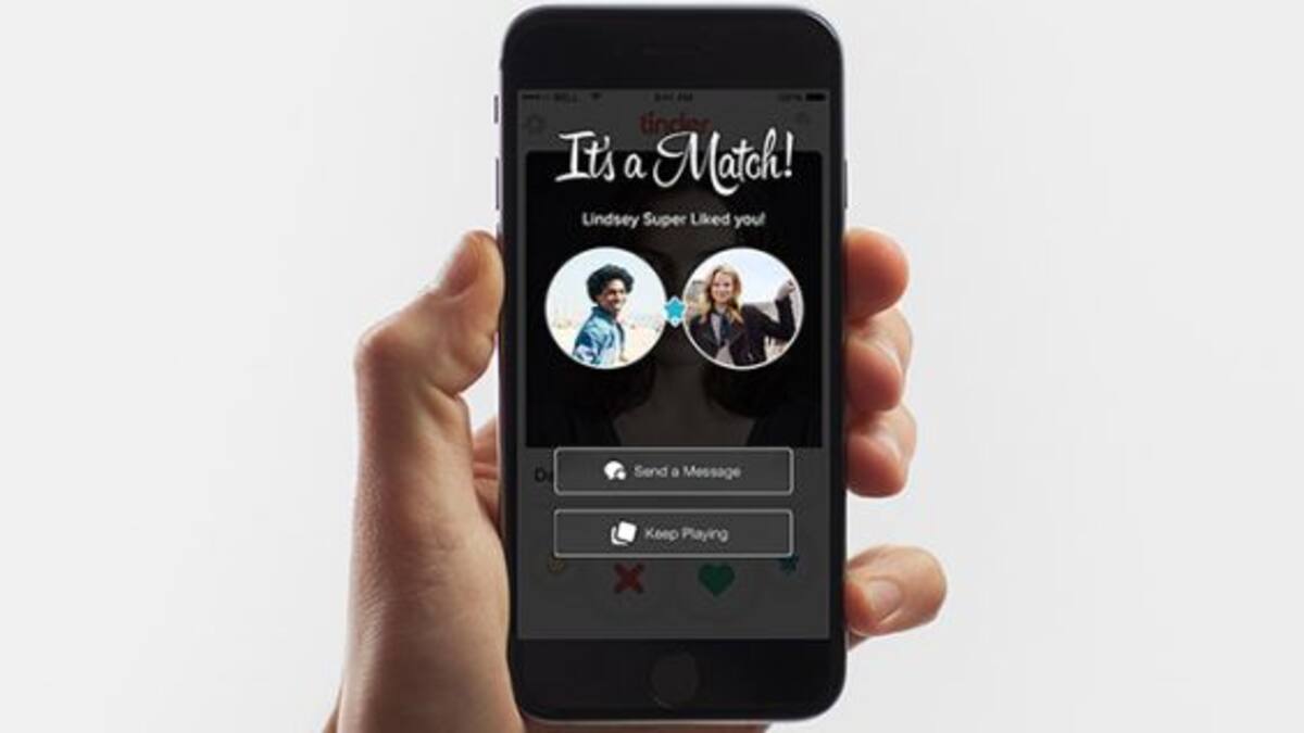 Tinder tiene una nueva función para salir en grupo