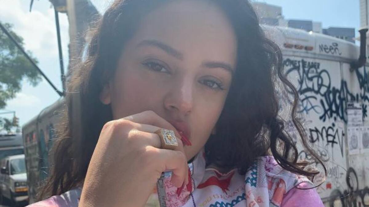 Rosalía te representa cuando te dejan en leído (y tenemos pruebas de ello)