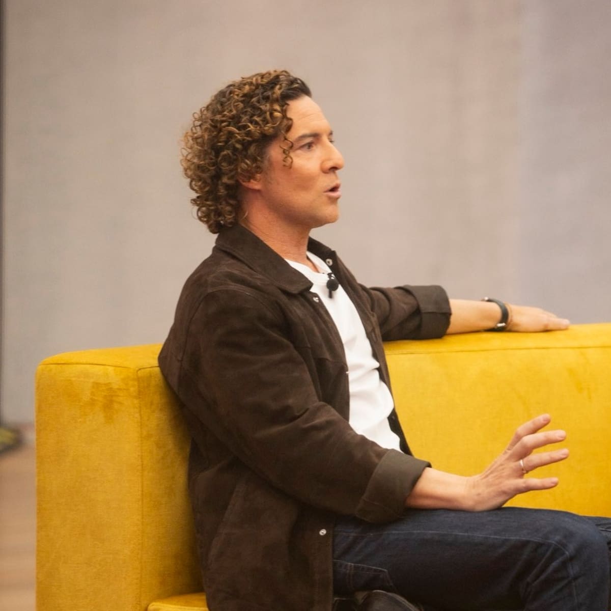David Bisbal defiende el español de España en 'OT USA': "Puede sonar más rudo, pero no lo es, te lo prometo"