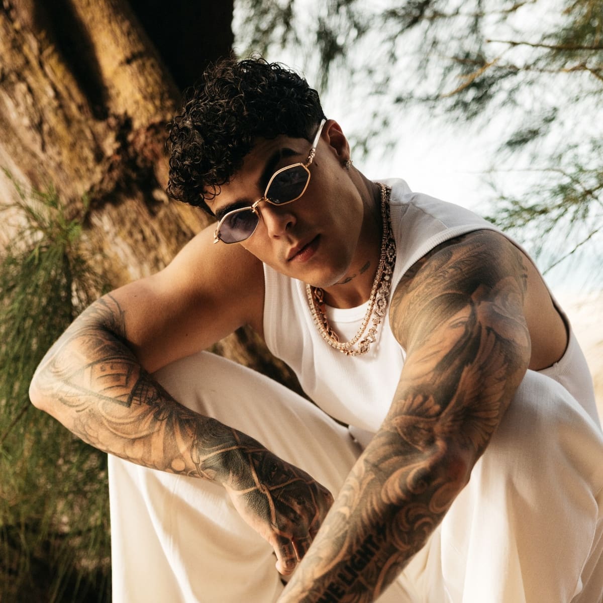Entrevista Lunay: de cantar en el Metropolitano con Bad Bunny a 'Palomino', su nuevo tema