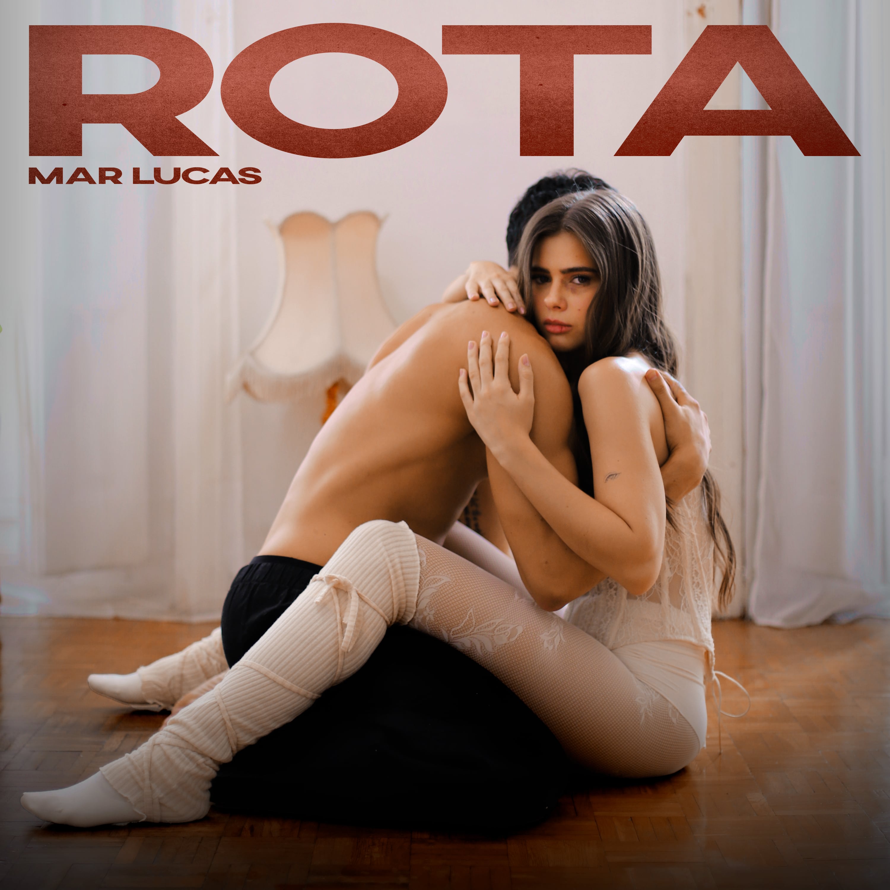 Portada de &#039;Rota&#039; de Mar Lucas