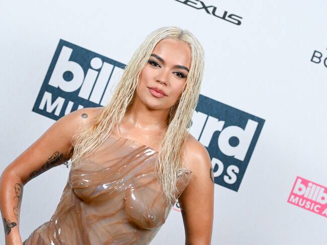Karol G y su vestido efecto desnudo, en la alfombra de los Premios Billboard de la Música 2023