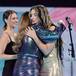 Lola Índigo recoge su premio LOS40 Music Awards llorando: “Yo no me considero la mejor en nada”