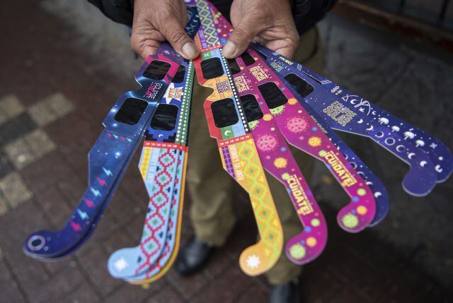 Gafas para ver el eclipse solar.