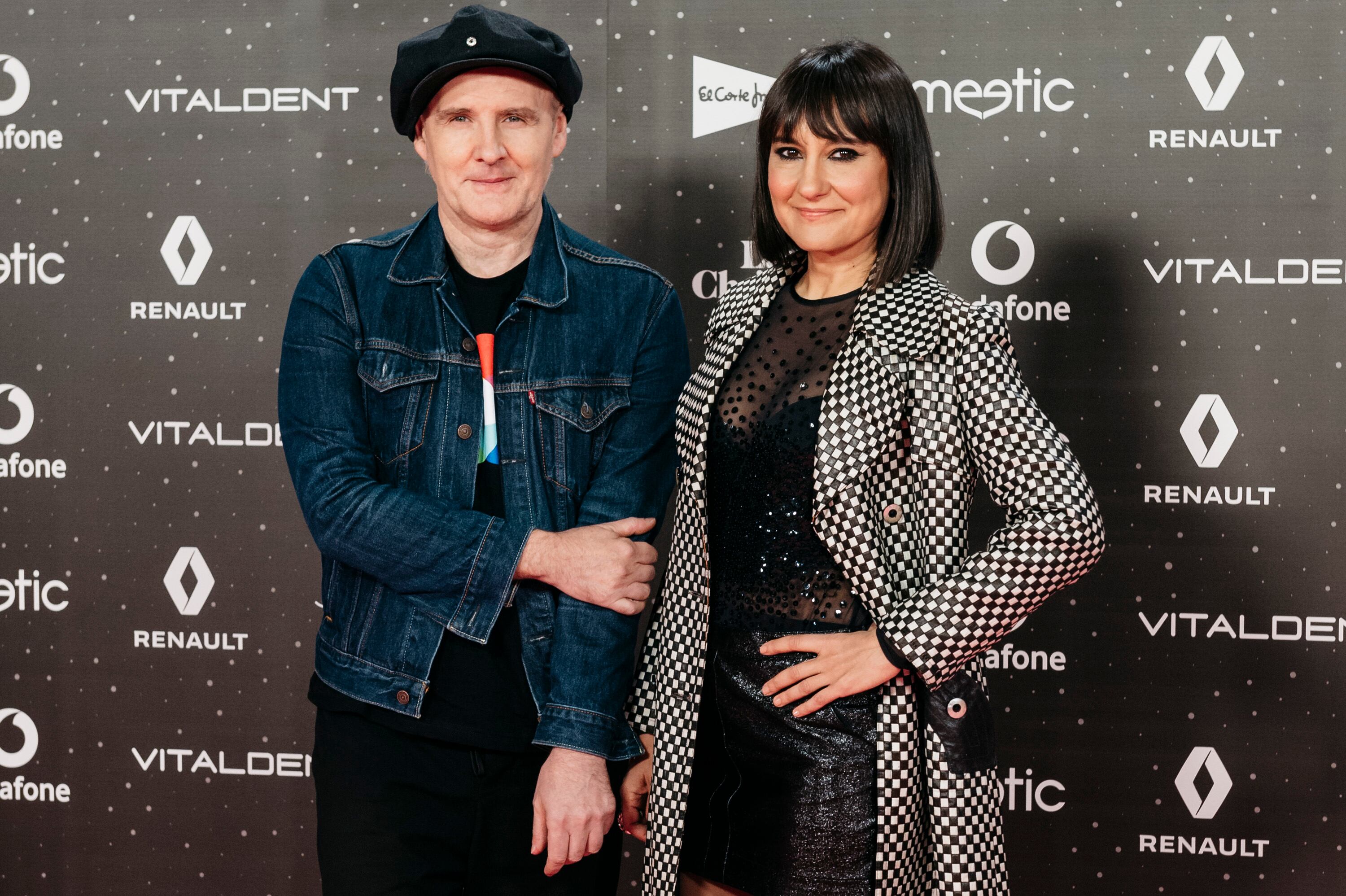 Juan Aguirre y Eva Amaral, en 'Los40 Music Awards 2019 'celebrados en el Wizink Center de Madrid en noviembre de 2019.