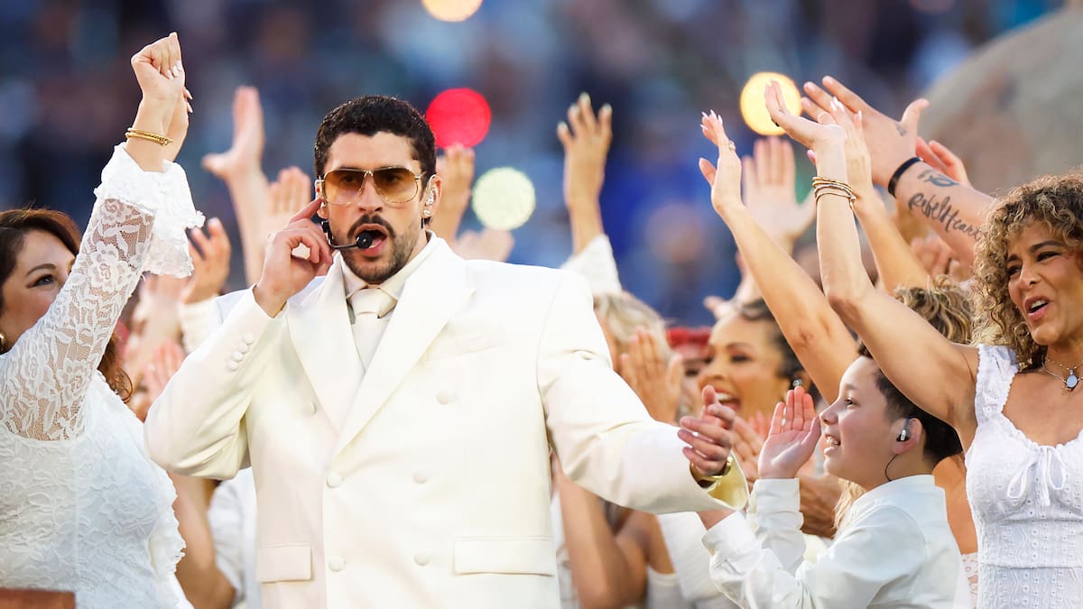 Bad Bunny, de revolucionar la masculinidad latina a conquistar el lujo global (y España)