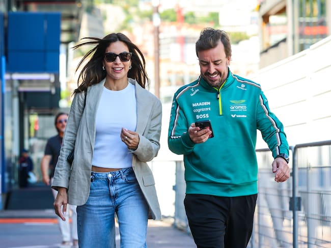 Melissa Jiménez y Fernando Alonso en el F1 Grand Prix de Mónaco