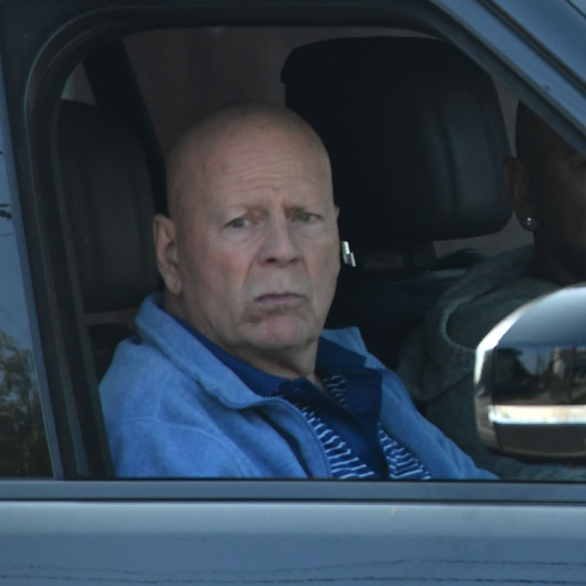 Bruce Willis estuvo en la boda de su hija Tallulah aunque no es ella la que comparte su fotografía juntos