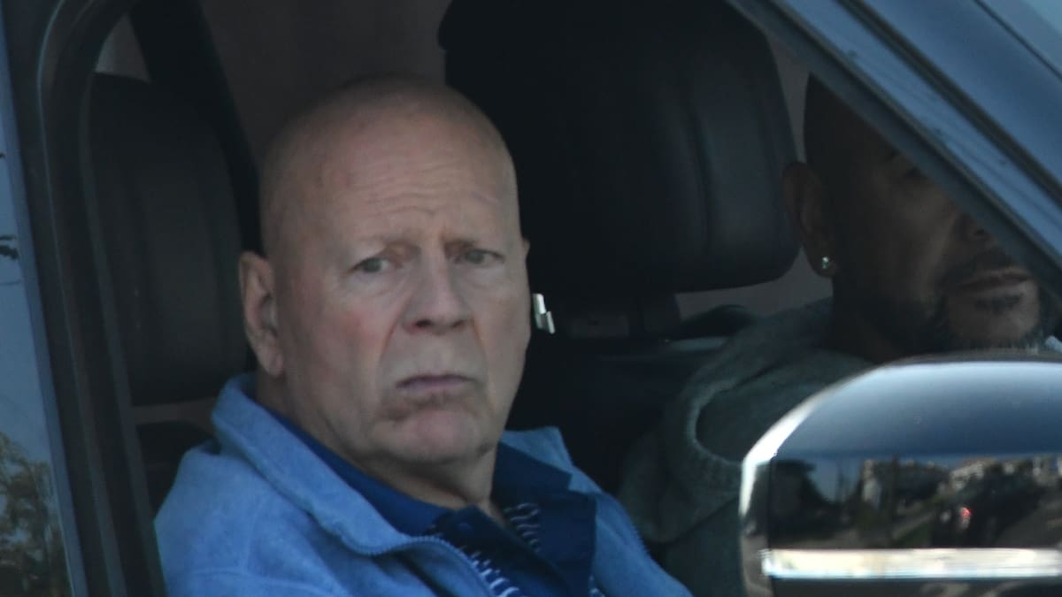 Bruce Willis estuvo en la boda de su hija Tallulah aunque no es ella la que comparte su fotografía juntos