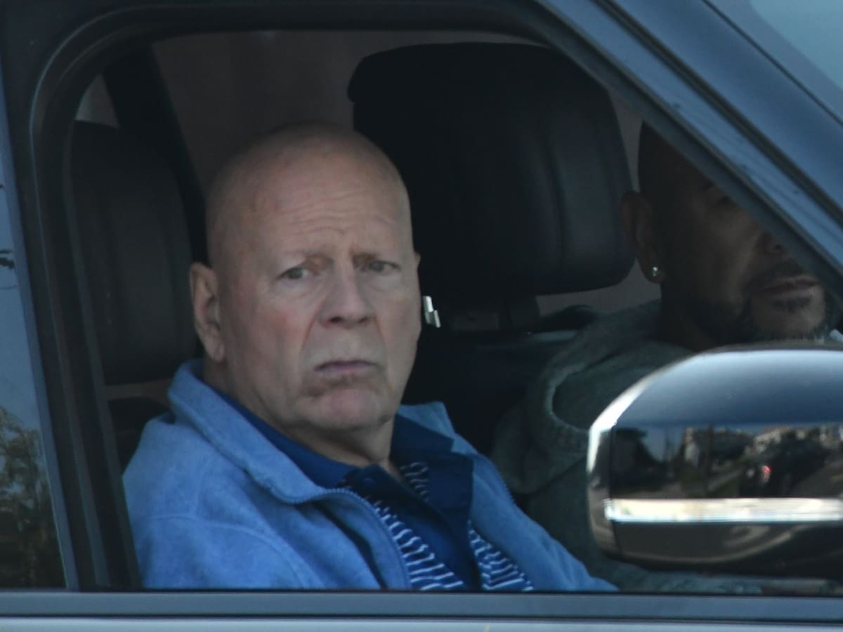 Bruce Willis estuvo en la boda de su hija Tallulah aunque no es ella la que comparte su fotografía juntos