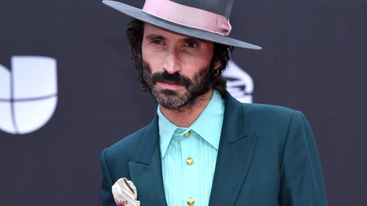 Leiva desvela los primeros conciertos de su ‘Tour Cuando te muerdes el labio’