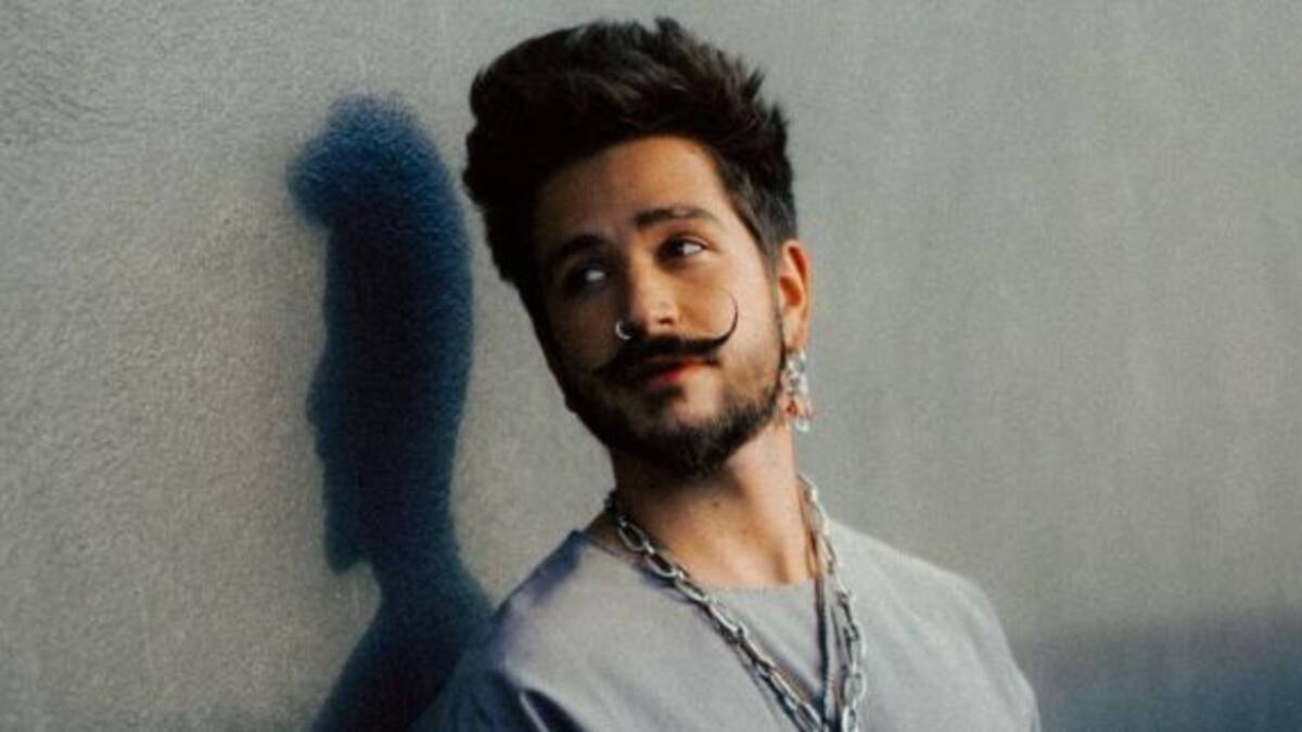 Camilo hizo una nueva versión de "999" en la ruta