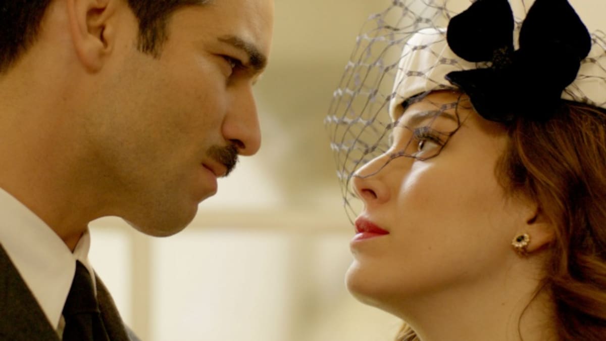 Piden la retirada de la serie de Blanca Suárez y Rubén Cortada