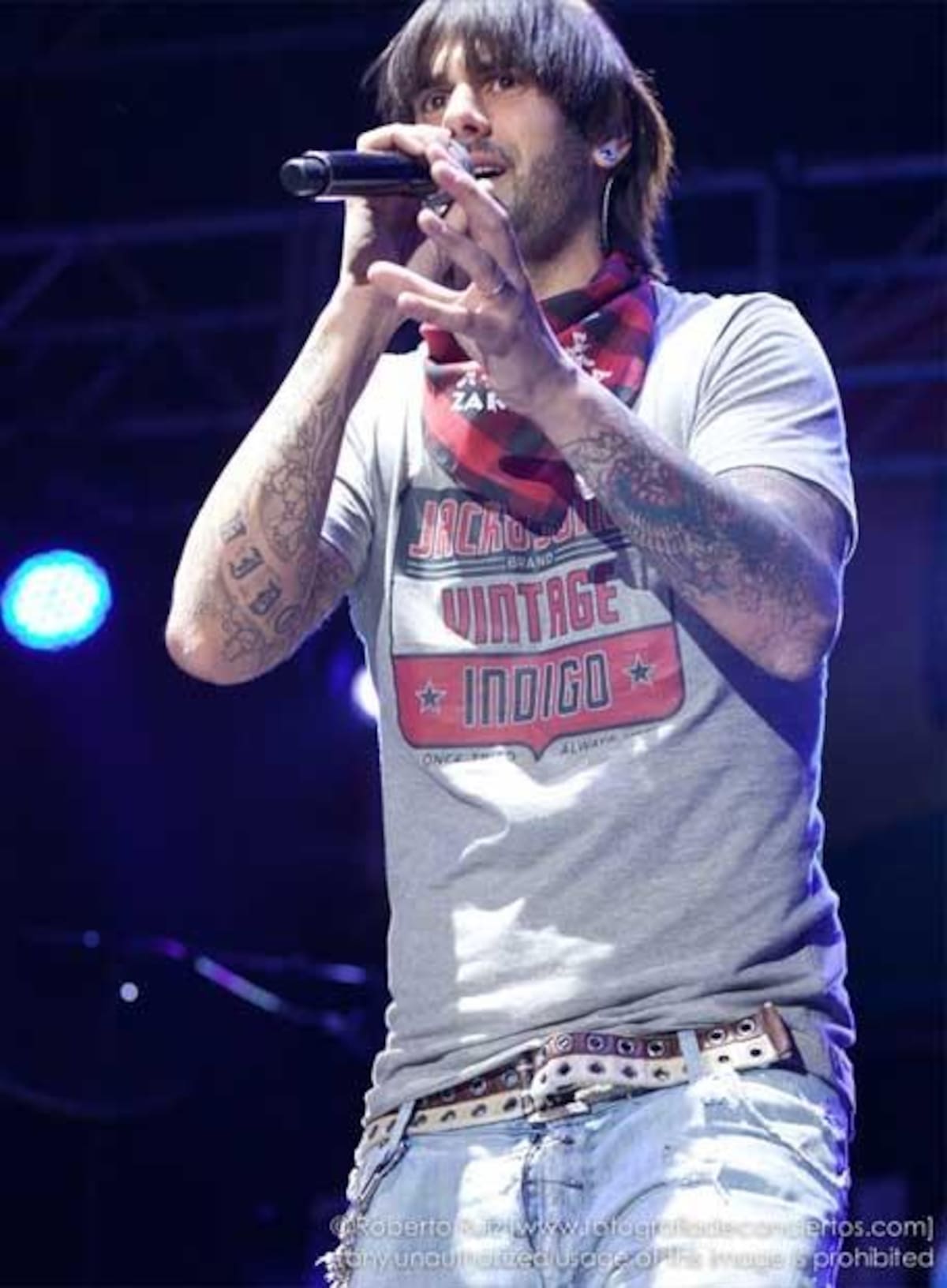 Zaragoza 40 Pilipop. Melendi lució nuevo look y nuevo sonido. FOTO: Roberto Ruiz