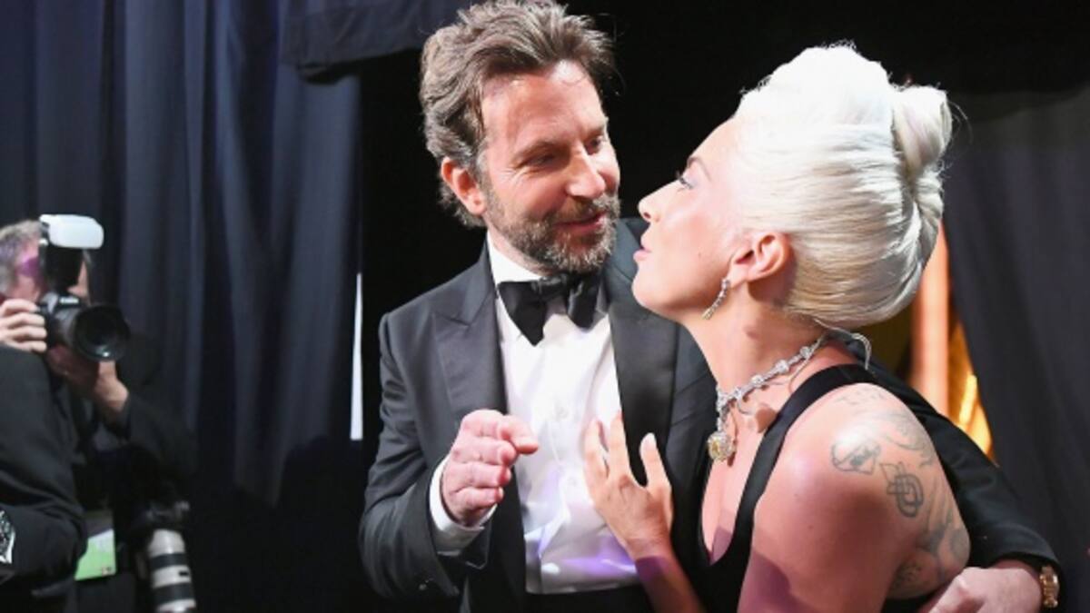 Ex esposa de Bradley Cooper revela supuesto romance del actor con Lady Gaga