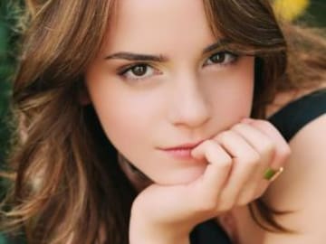 Emma Watson regresa a la soltería