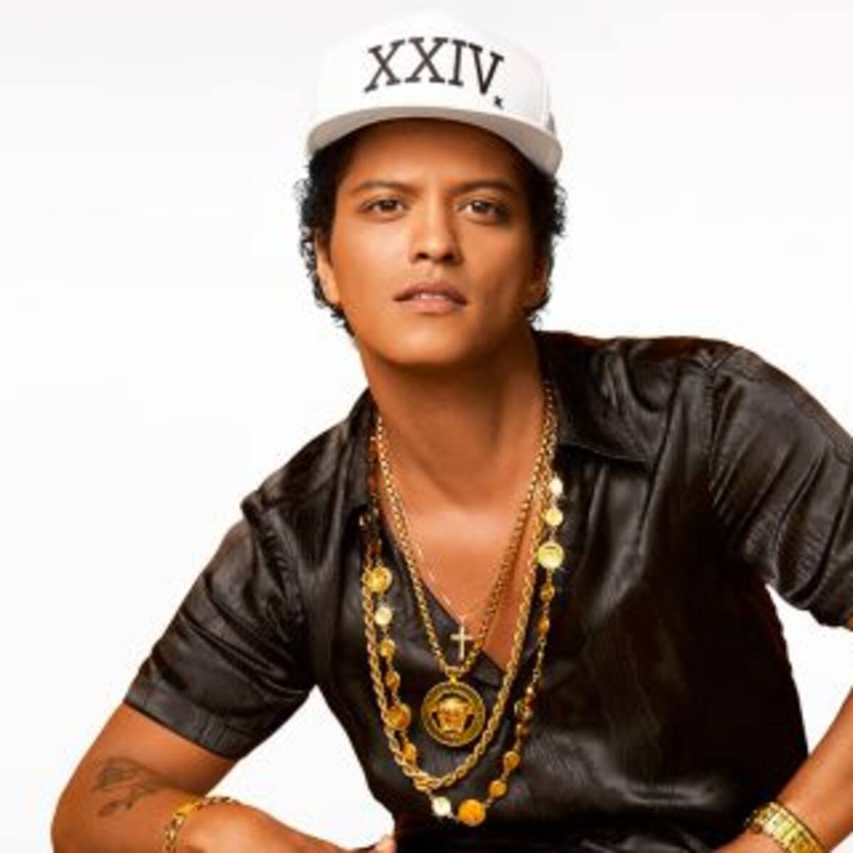 ¡El doble de Bruno Mars enloquece a sus fans!