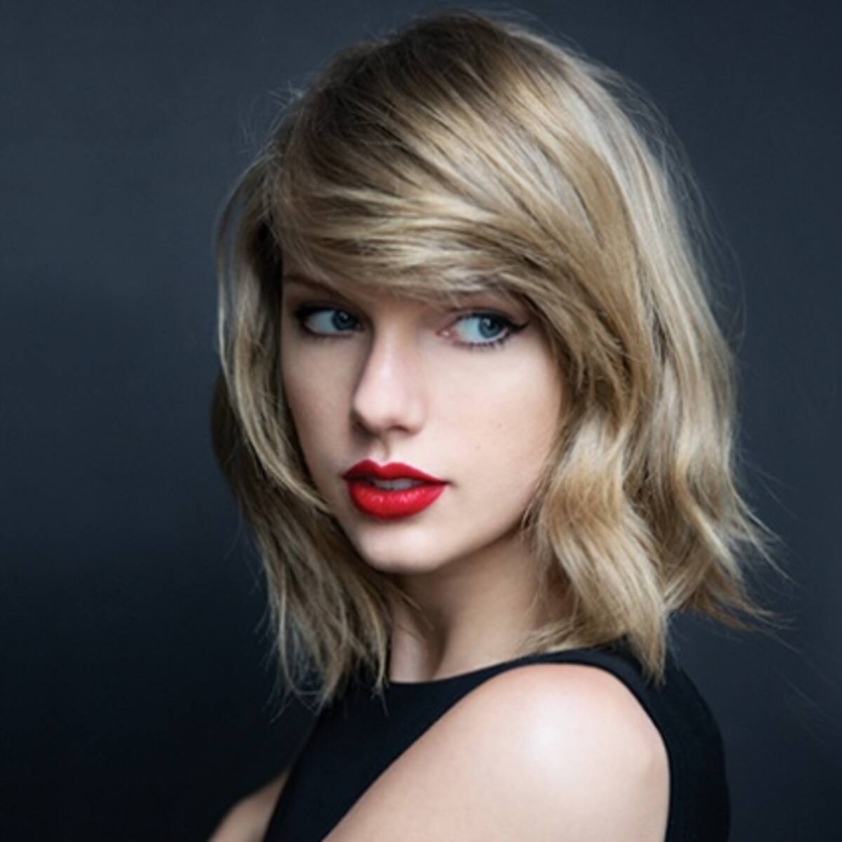 Taylor Swift celebra 10 años de carrera ¡Te contamos sus secretos!