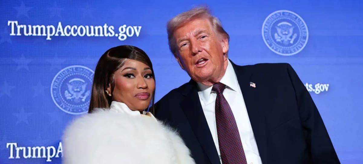 Nicki Minaj y el presidente de los Estados Unidos, Donald Trump, en la Cumbre de Cuentas de Trump del Departamento del Tesoro en el Auditorio Andrew W. Mellon el 28 de enero de 2026 en Washington, D.C.