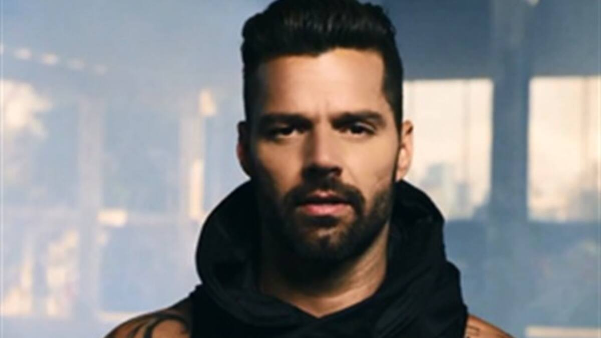 Ricky Martin se presenta en los Billboard Awards