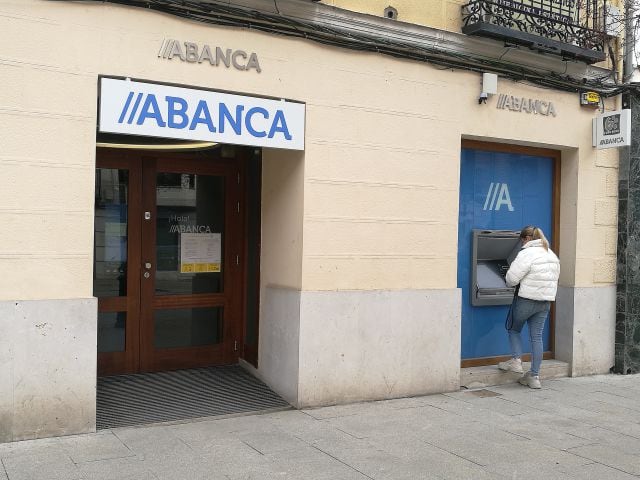 Oficina de Abanca.