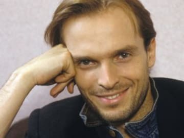 Amante bandido, una canción revolucionaria con la que Miguel Bosé empezó a “aparearse de forma diferente”