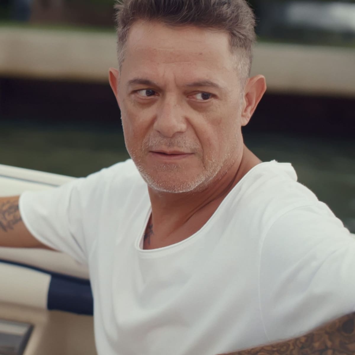 Alejandro Sanz llega a México, no solo a los escenarios, sino también a la gran pantalla