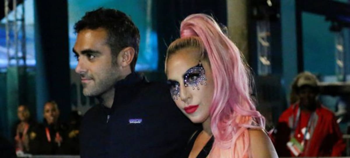 El novio de Lady Gaga tiene 46 años de edad.