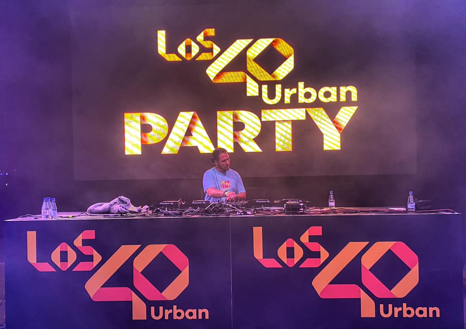 Ramsés López pinchando en LOS40 Urban Party Albacete 2022