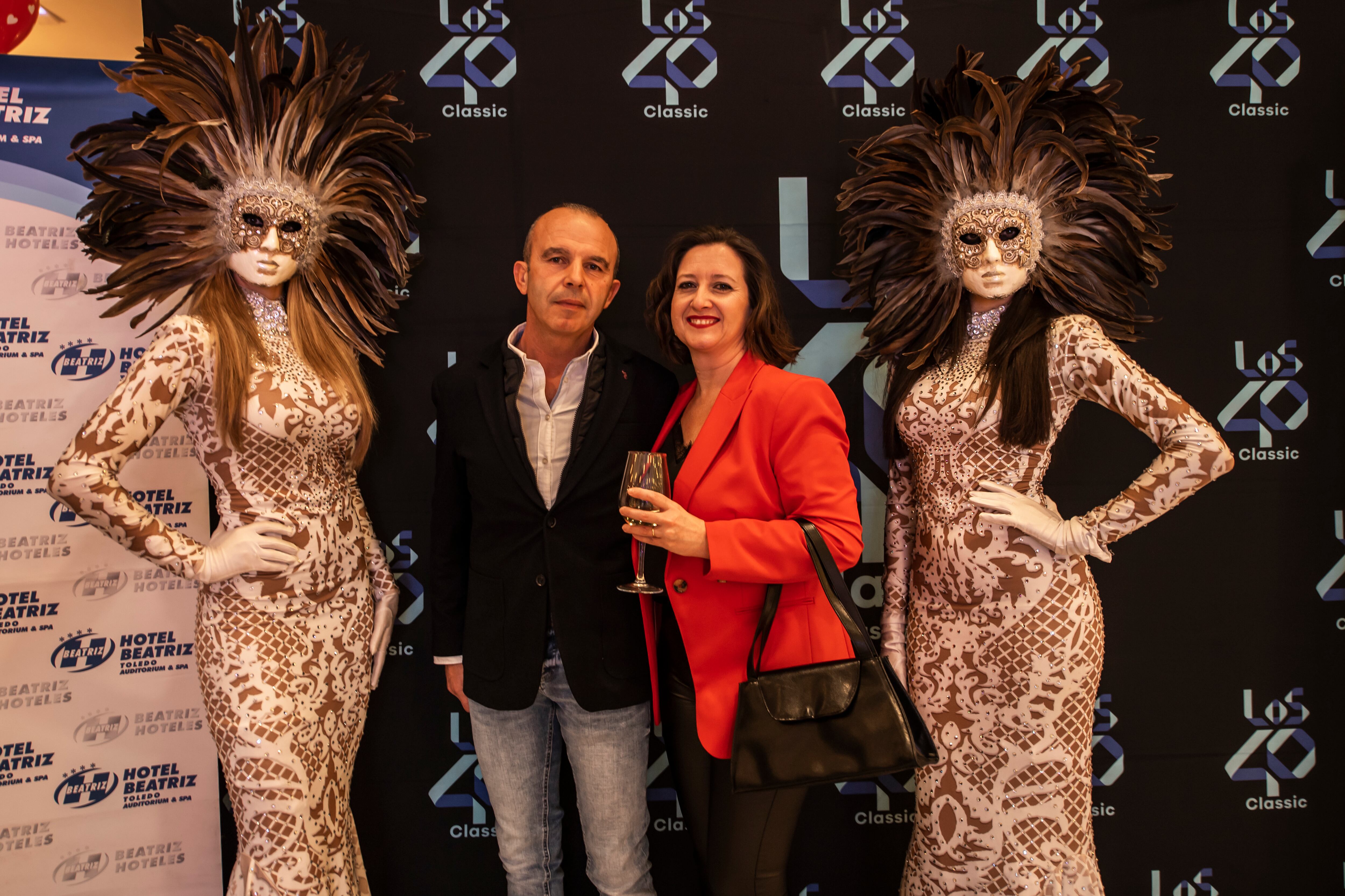 Así posaron los asistentes a La Clásica fiesta ochentera por San Valentín, en el Hotel Beatriz de Toledo.